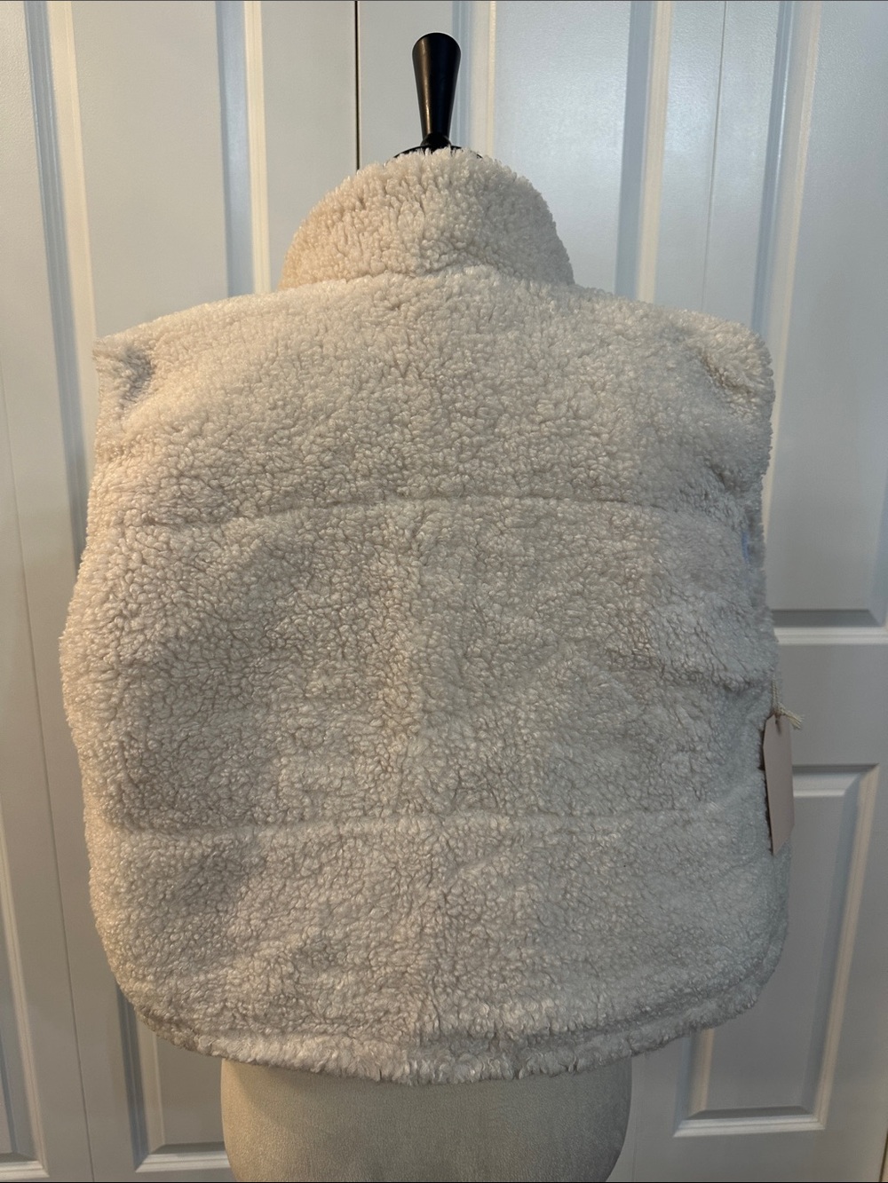 New vest with pockets - Picture 6 of 14